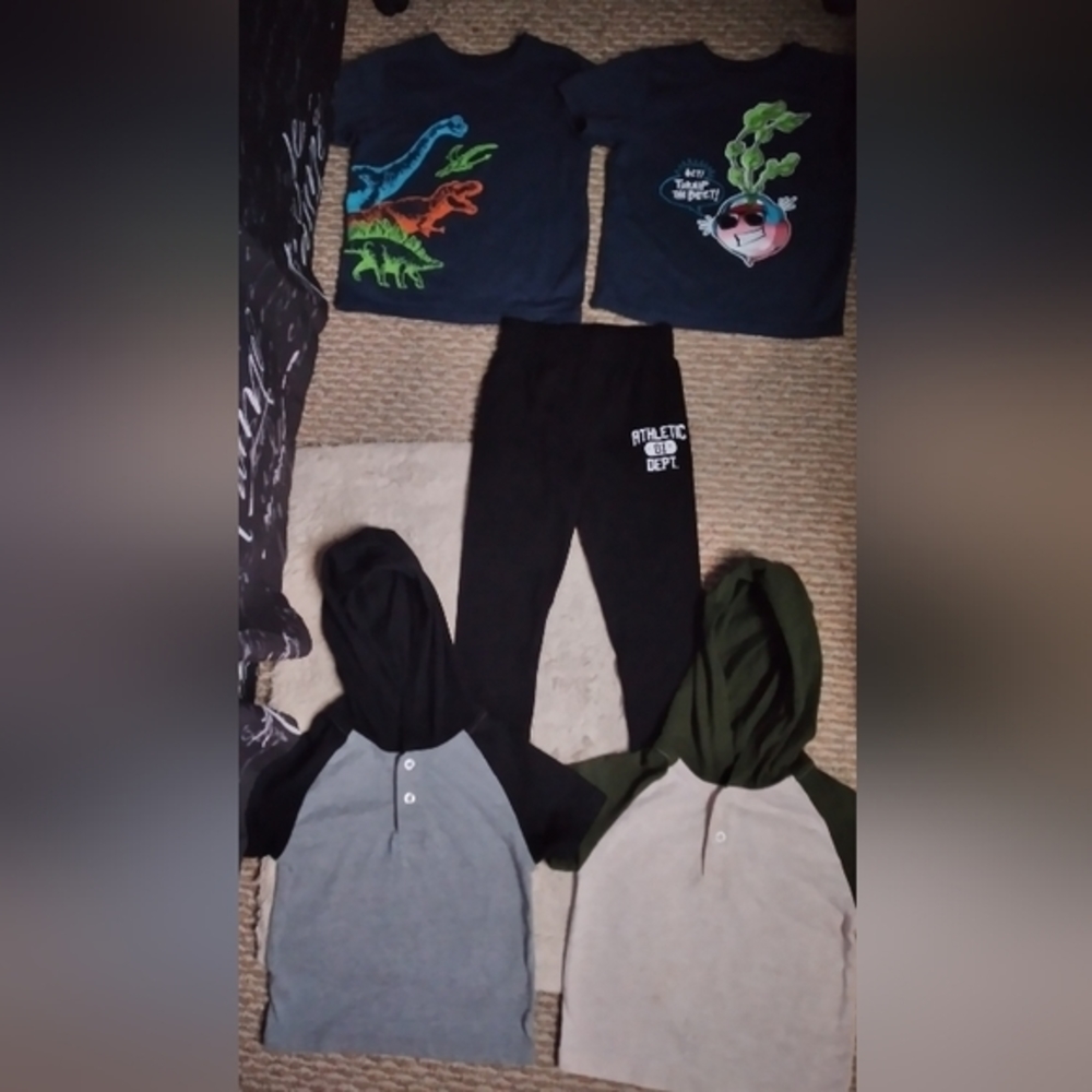 (5) boy clothes